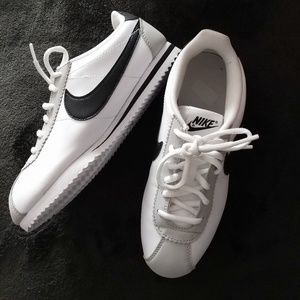 Nike shoes 5Y could fit women's size 5 or 6